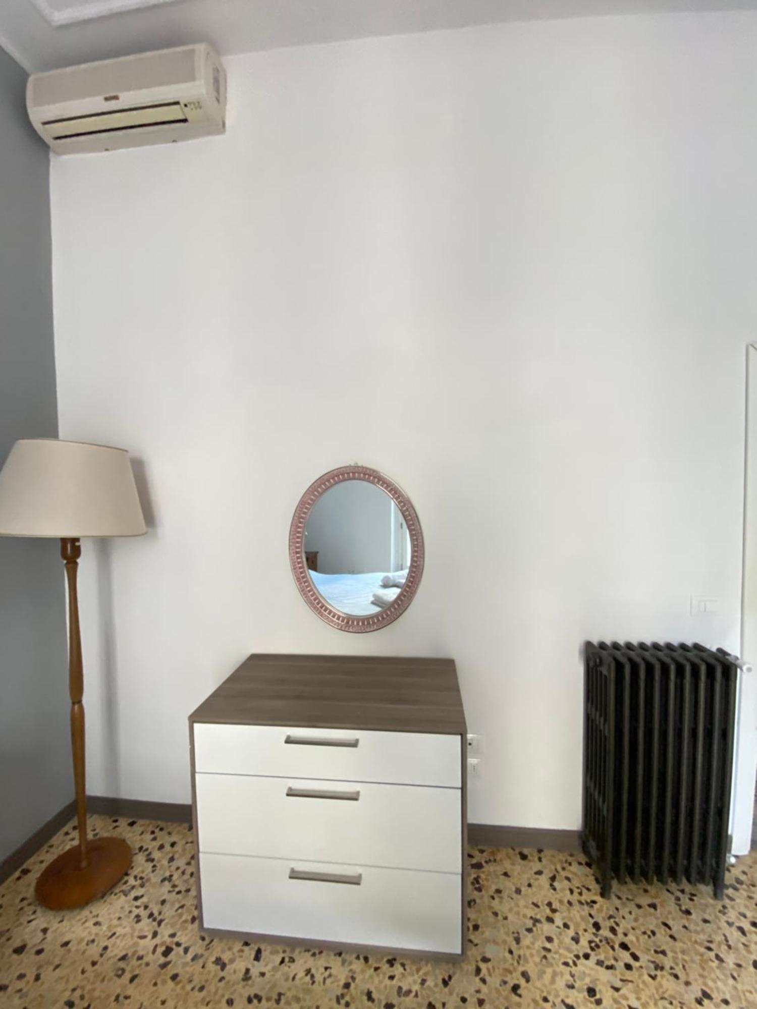 Florentia House ฟลอเรนซ์ ภายนอก รูปภาพ